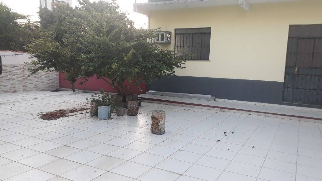 Apartamento para alugar com 2 quartos, 50m² - Foto 4