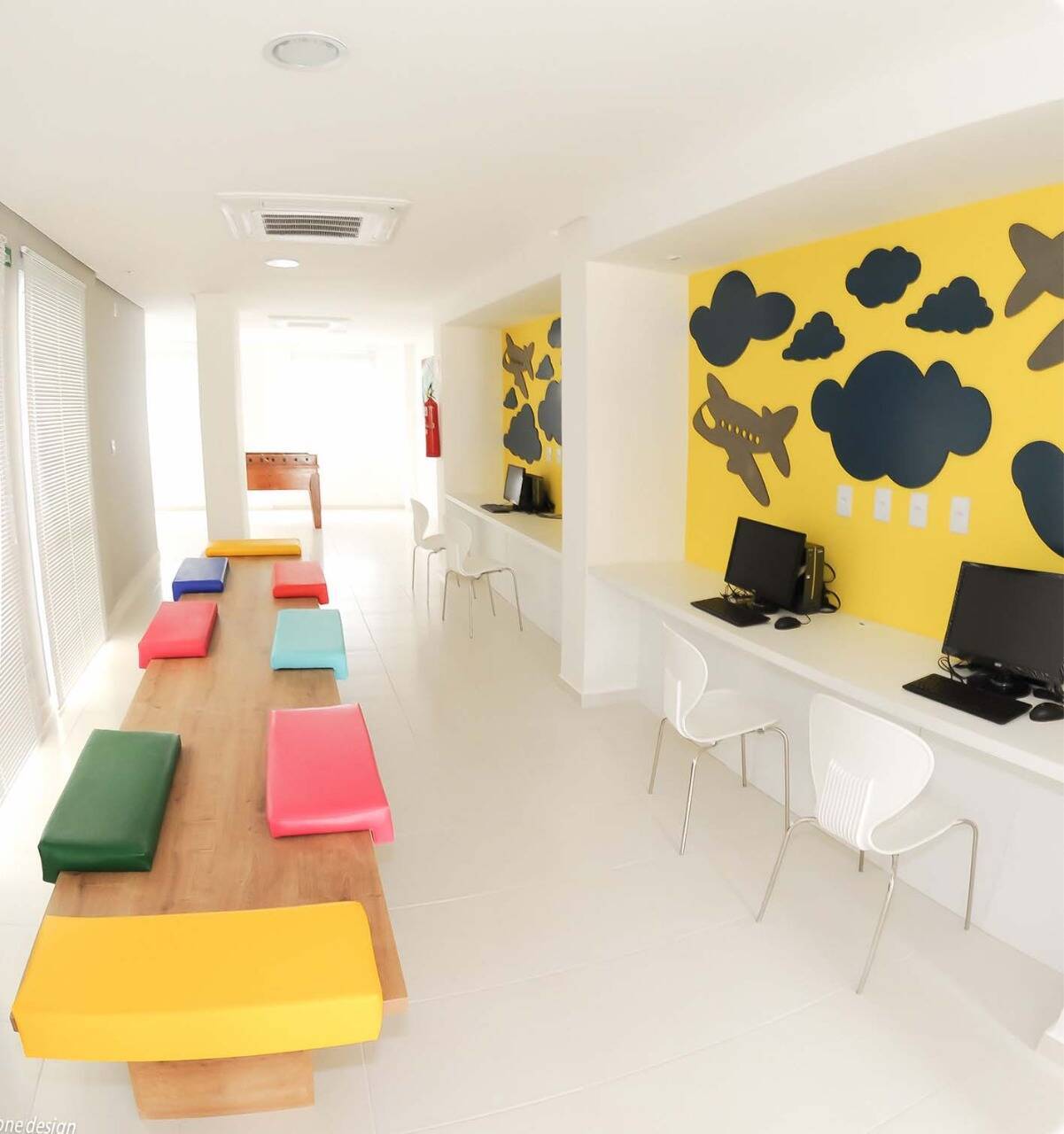 Apartamento à venda com 3 quartos, 81m² - Foto 17