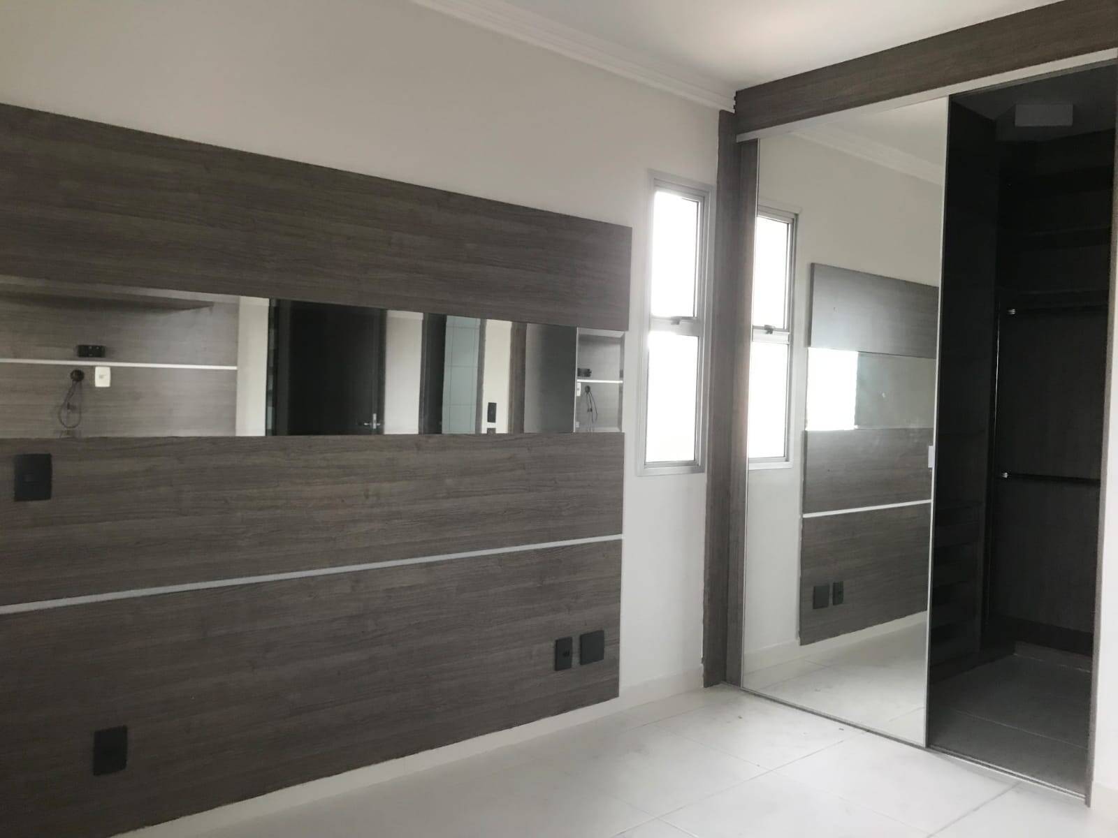 Apartamento à venda com 3 quartos, 112m² - Foto 3