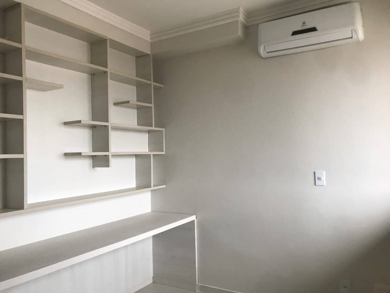 Apartamento à venda com 3 quartos, 112m² - Foto 6