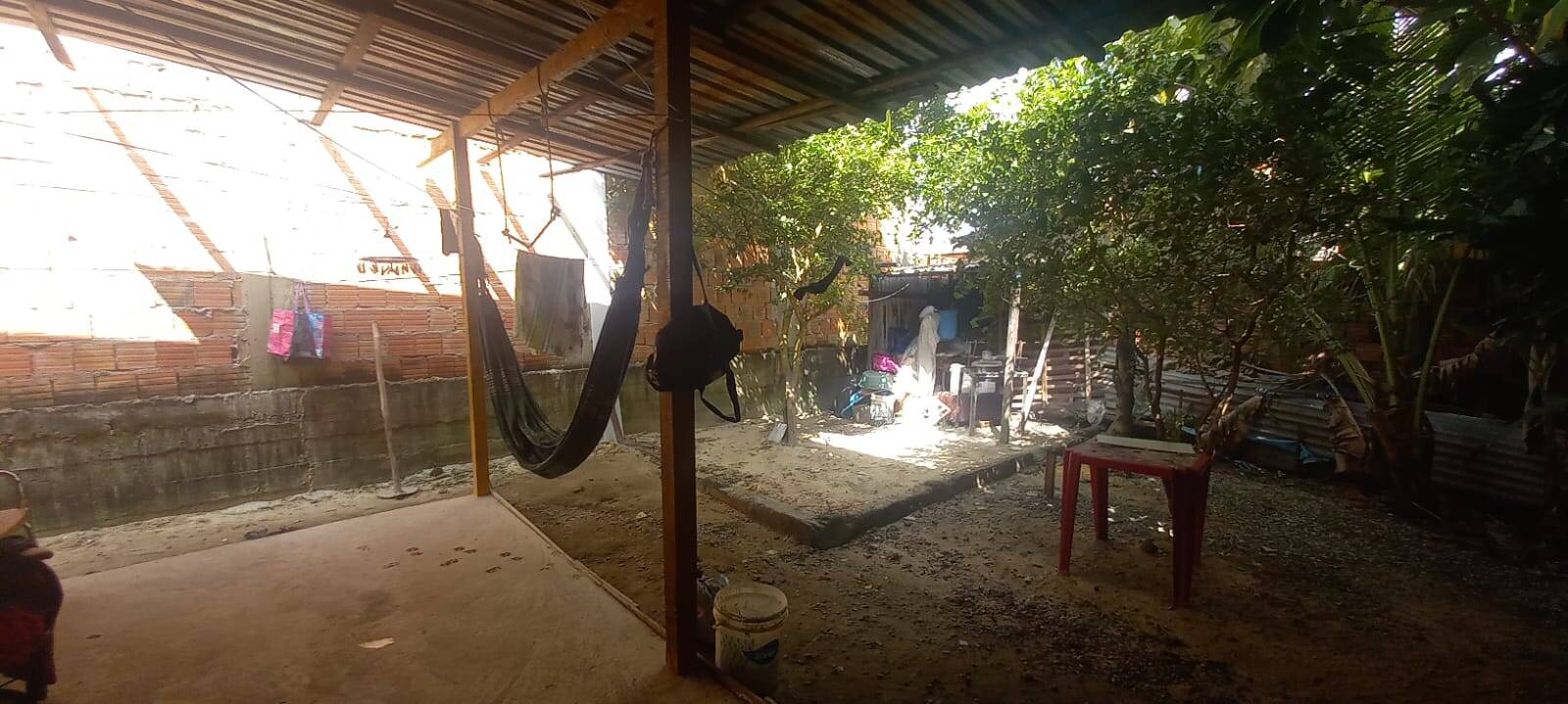 Casa à venda com 2 quartos, 200m² - Foto 7