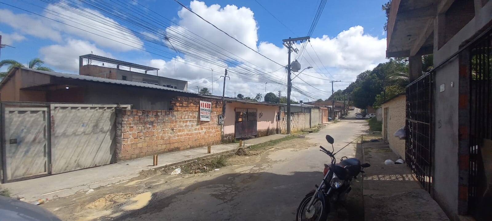 Casa à venda com 2 quartos, 200m² - Foto 11