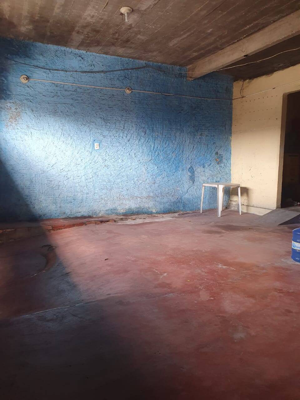 Casa à venda com 3 quartos, 200m² - Foto 3