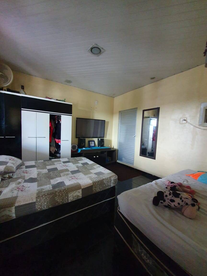Casa à venda com 3 quartos, 200m² - Foto 19