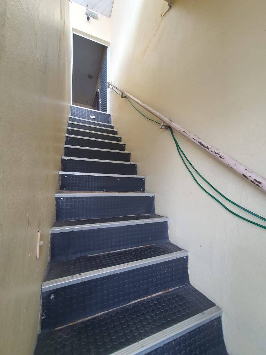 Casa à venda com 3 quartos, 200m² - Foto 15