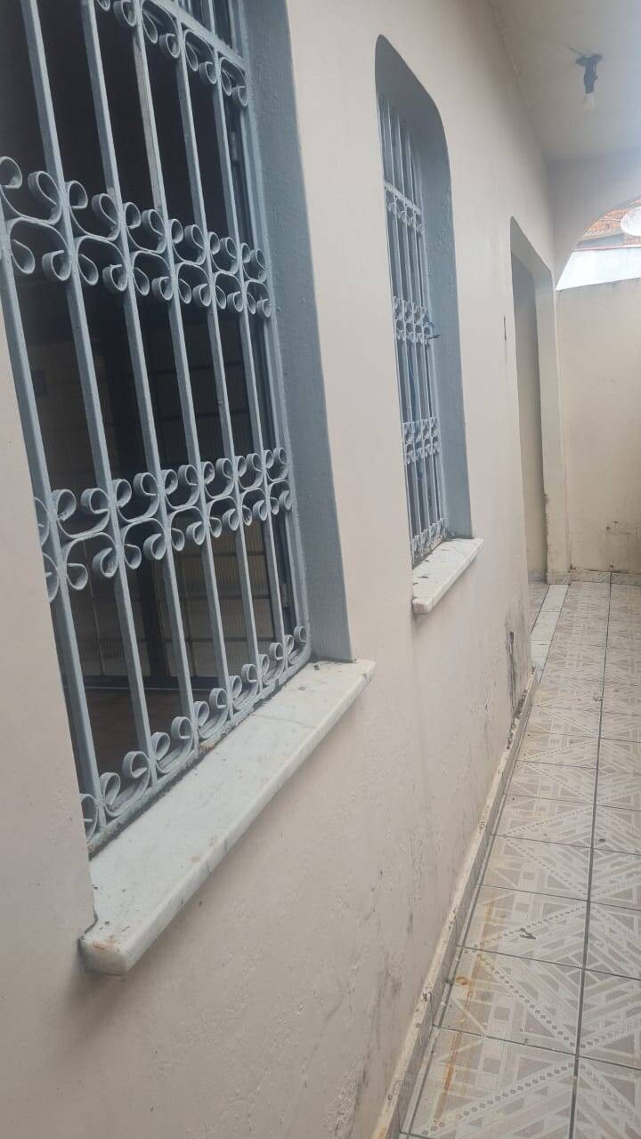 Casa à venda com 4 quartos - Foto 4