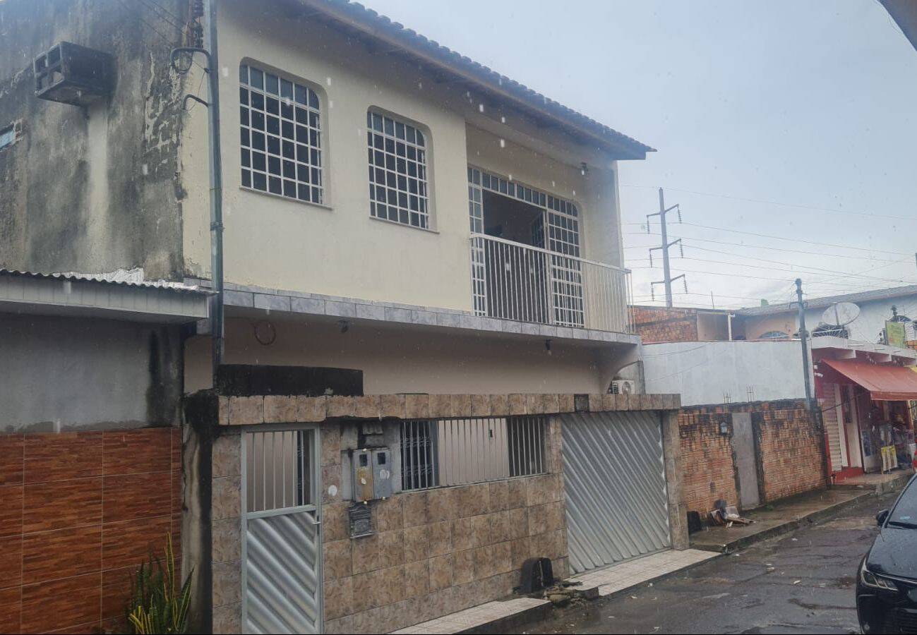 Casa à venda com 4 quartos - Foto 2