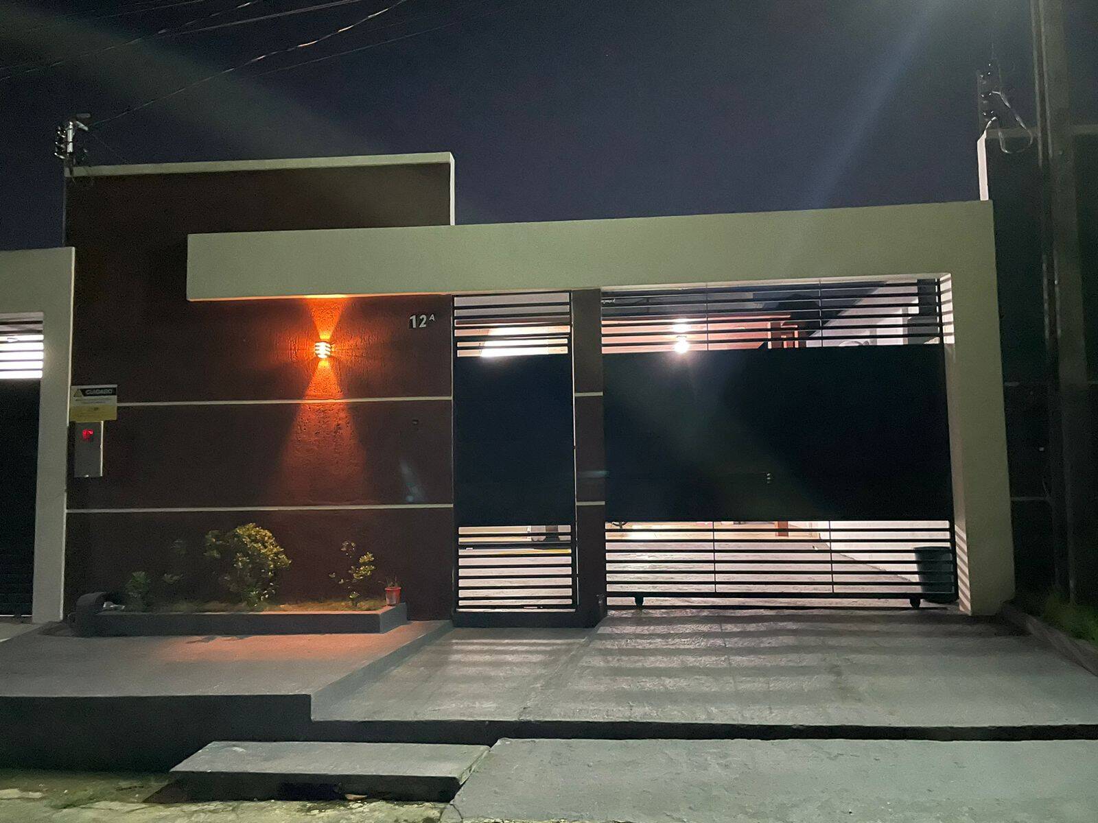 Casa, 3 quartos - Foto 1