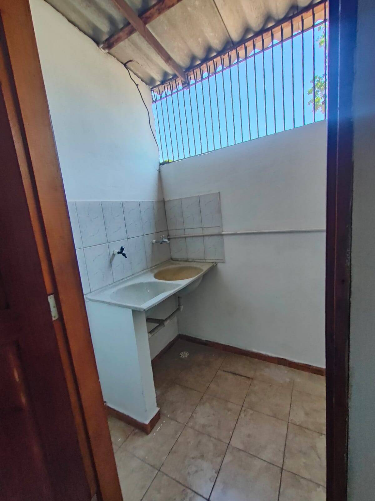 Casa à venda com 2 quartos, 90m² - Foto 22