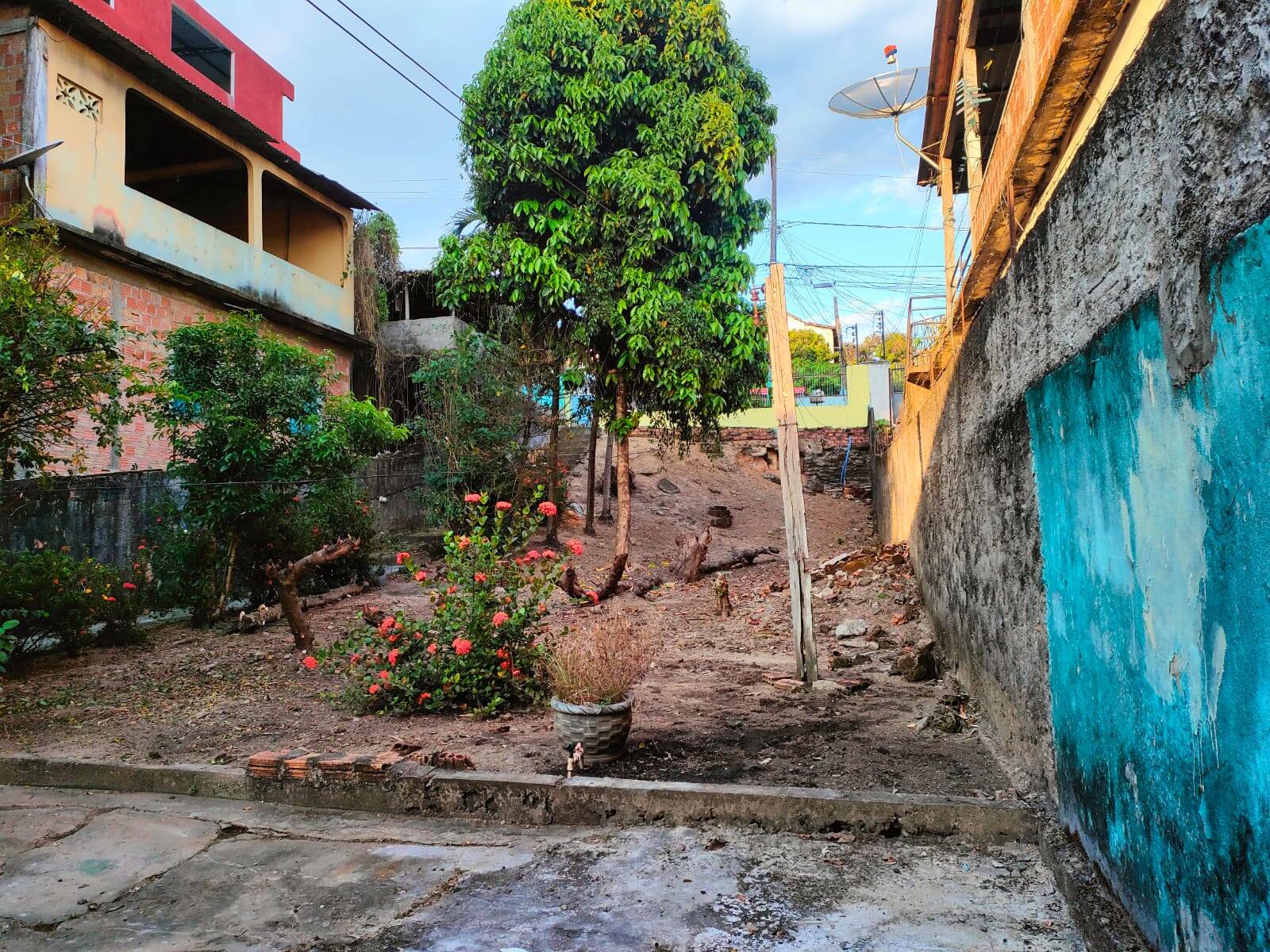 Casa à venda com 2 quartos, 90m² - Foto 6