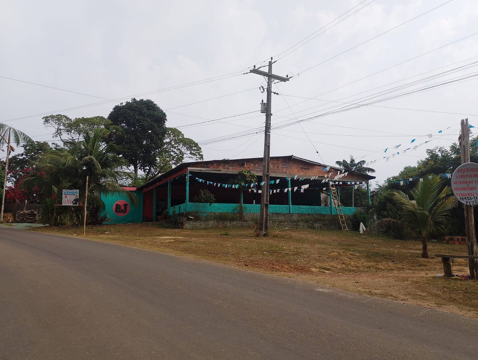 Sítio à venda com 2 quartos, 300m² - Foto 19