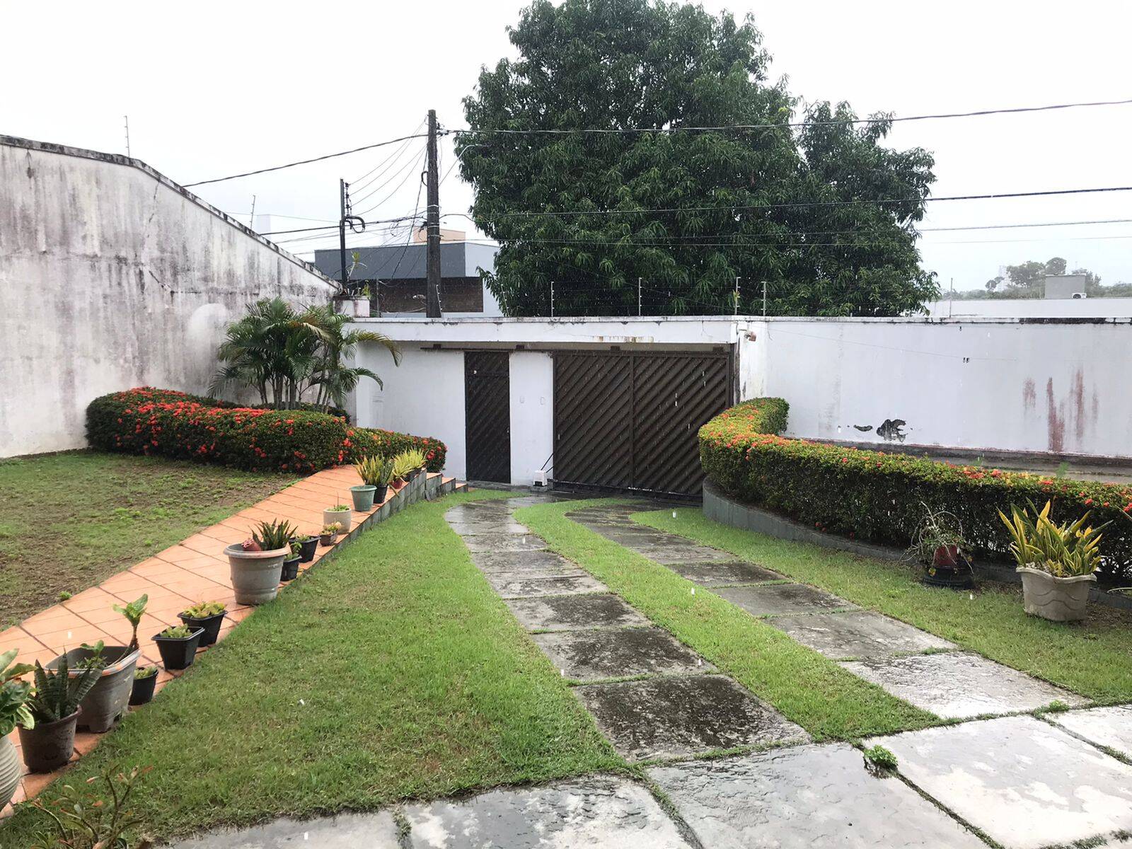 Casa à venda com 3 quartos, 600m² - Foto 6