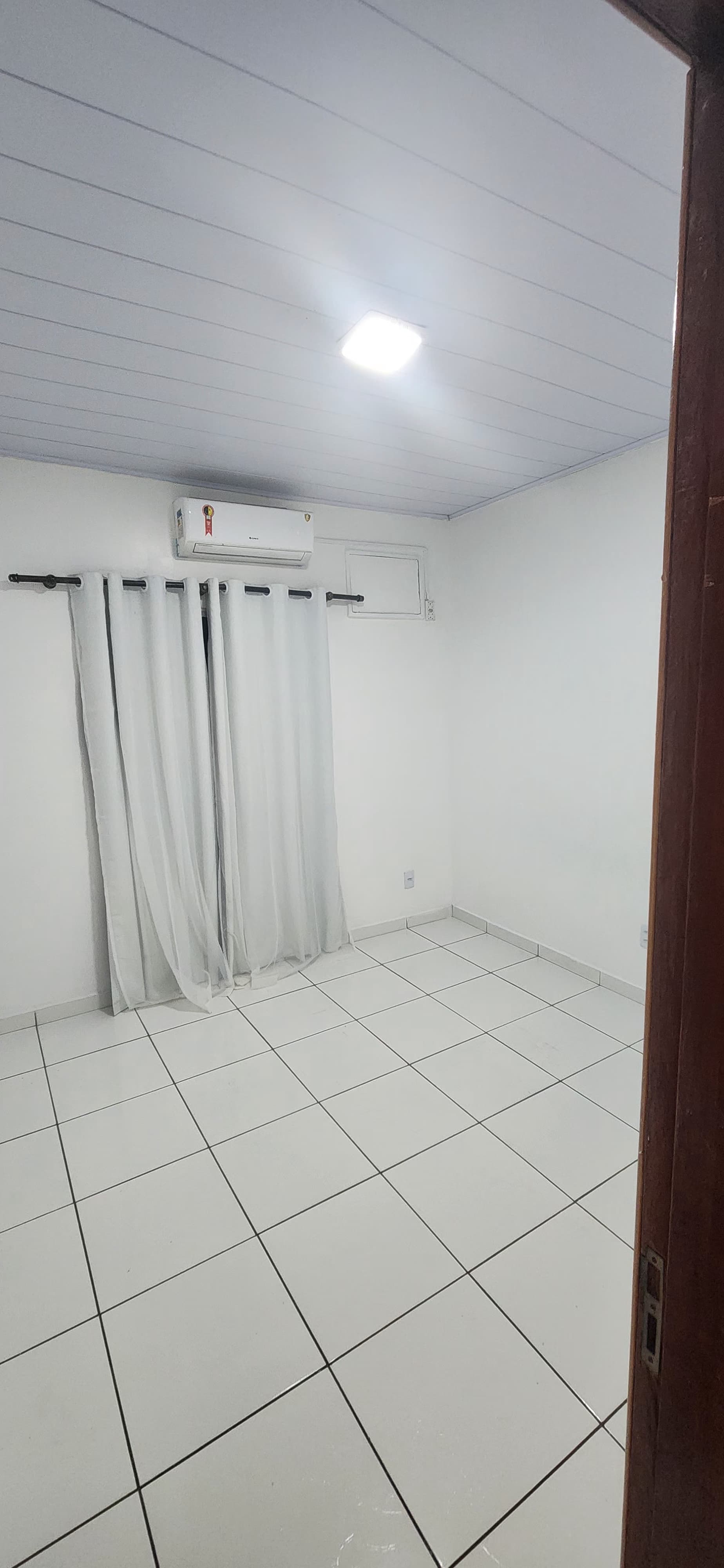 Apartamento para alugar com 2 quartos, 60m² - Foto 6