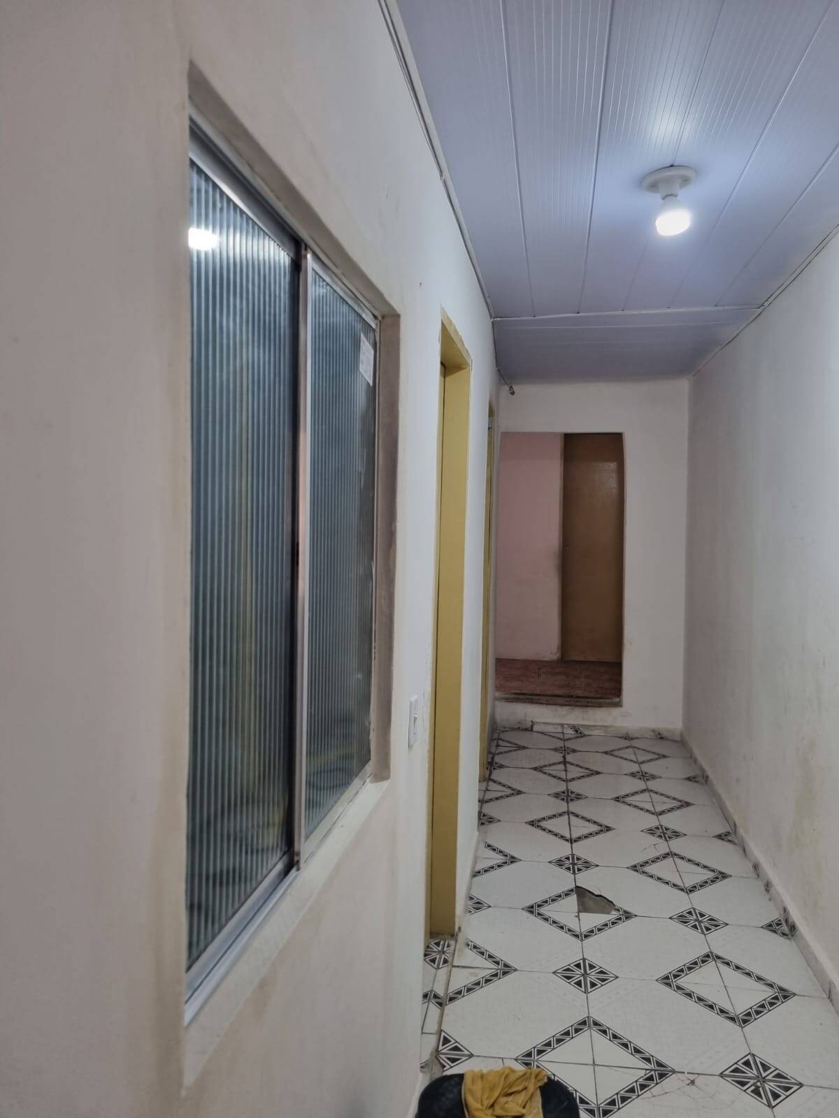 Casa à venda com 3 quartos, 52m² - Foto 21