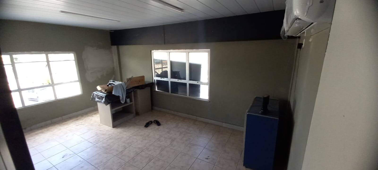 Depósito-Galpão-Armazém para alugar, 750m² - Foto 35