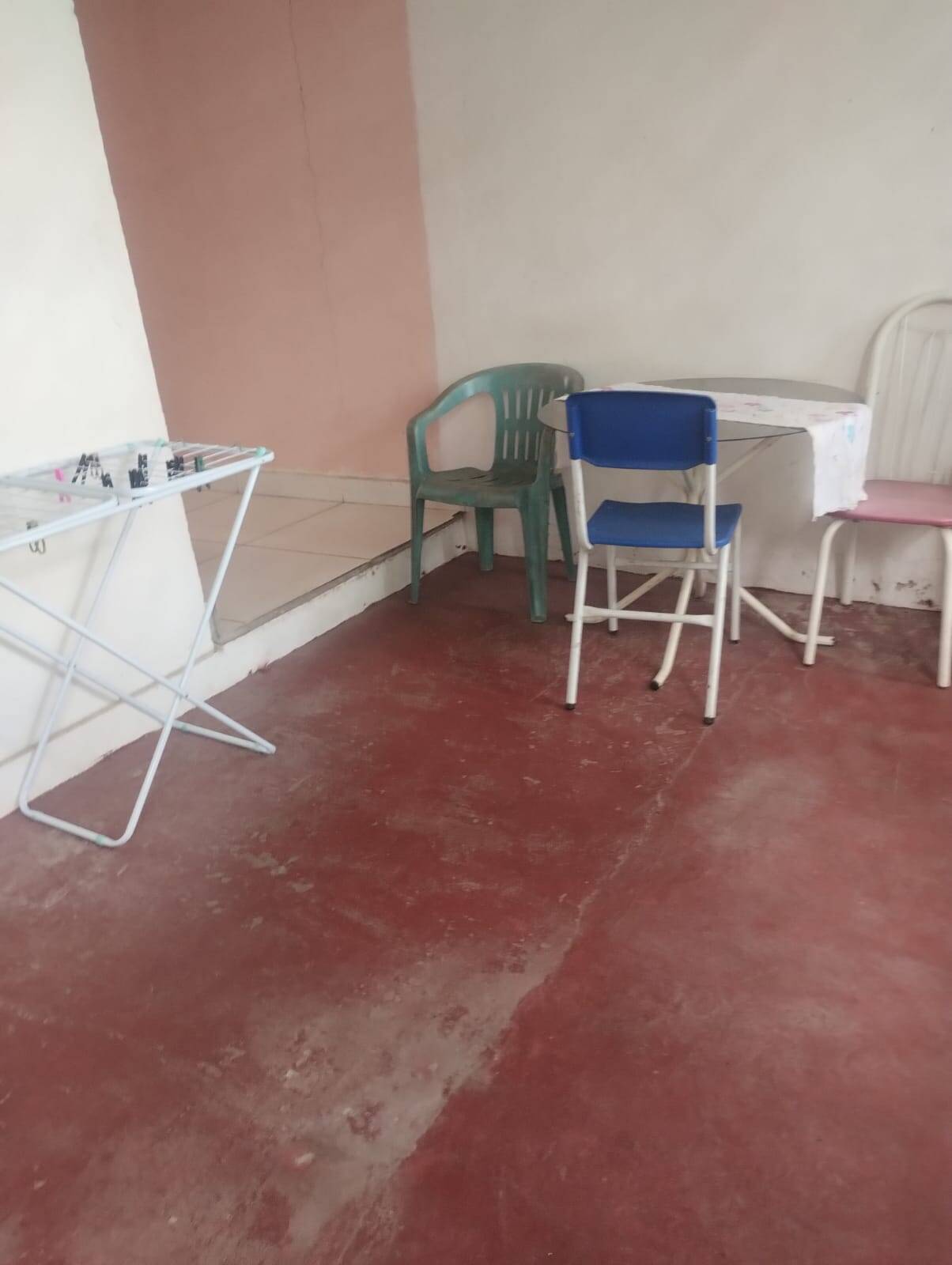Casa à venda com 2 quartos, 140m² - Foto 18