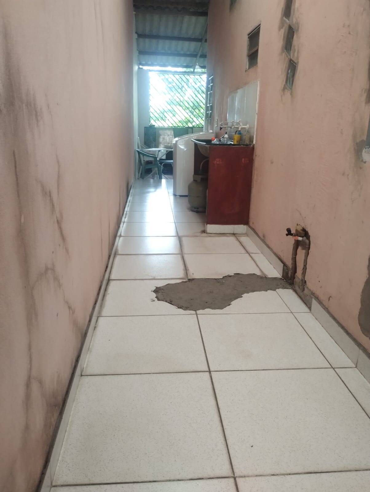 Casa à venda com 2 quartos, 140m² - Foto 6