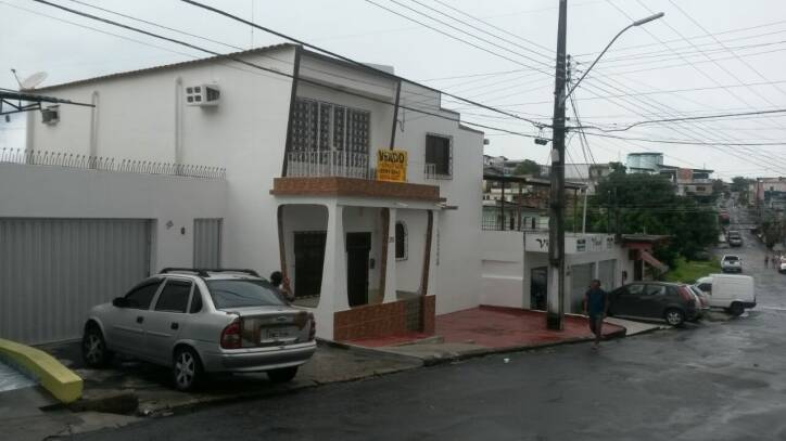 Casa à venda com 6 quartos, 720m² - Foto 17