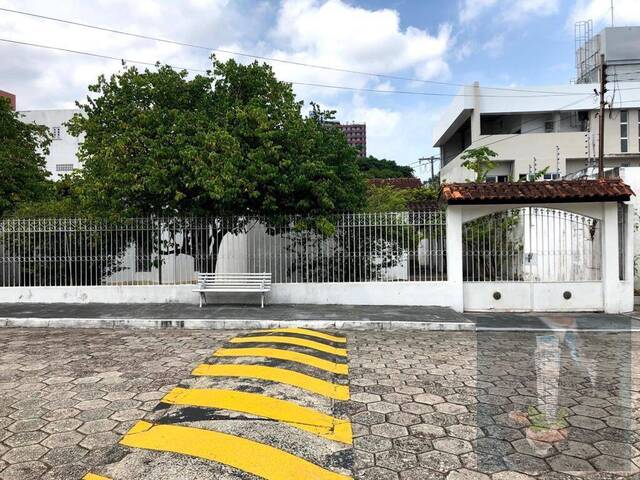 #1083 - Casa para Venda em Manaus - AM - 2
