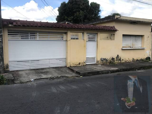 #1121 - Casa para Venda em Manaus - AM - 2