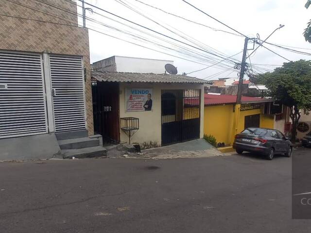 #1363 - Casa para Venda em Manaus - AM - 2